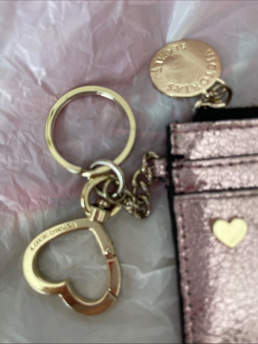 Victoria’s Secret Pink Gold Heart Card Wallet - Picture 2 of 5
